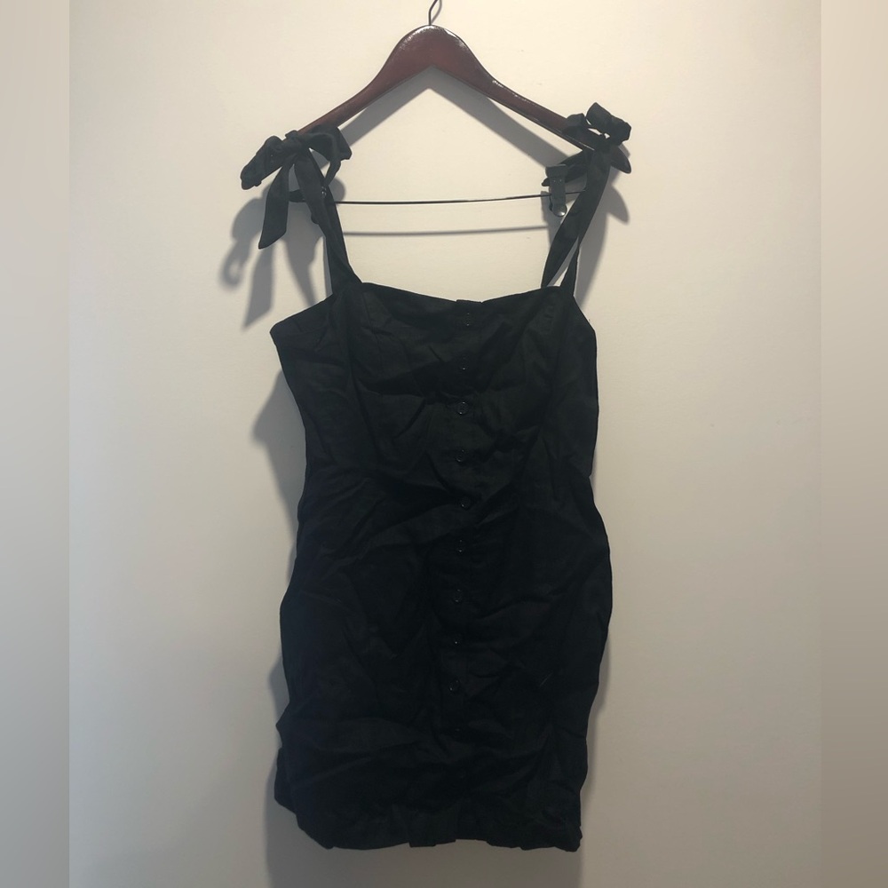 Forever 21 Black Tie-Shoulder Mini Dress